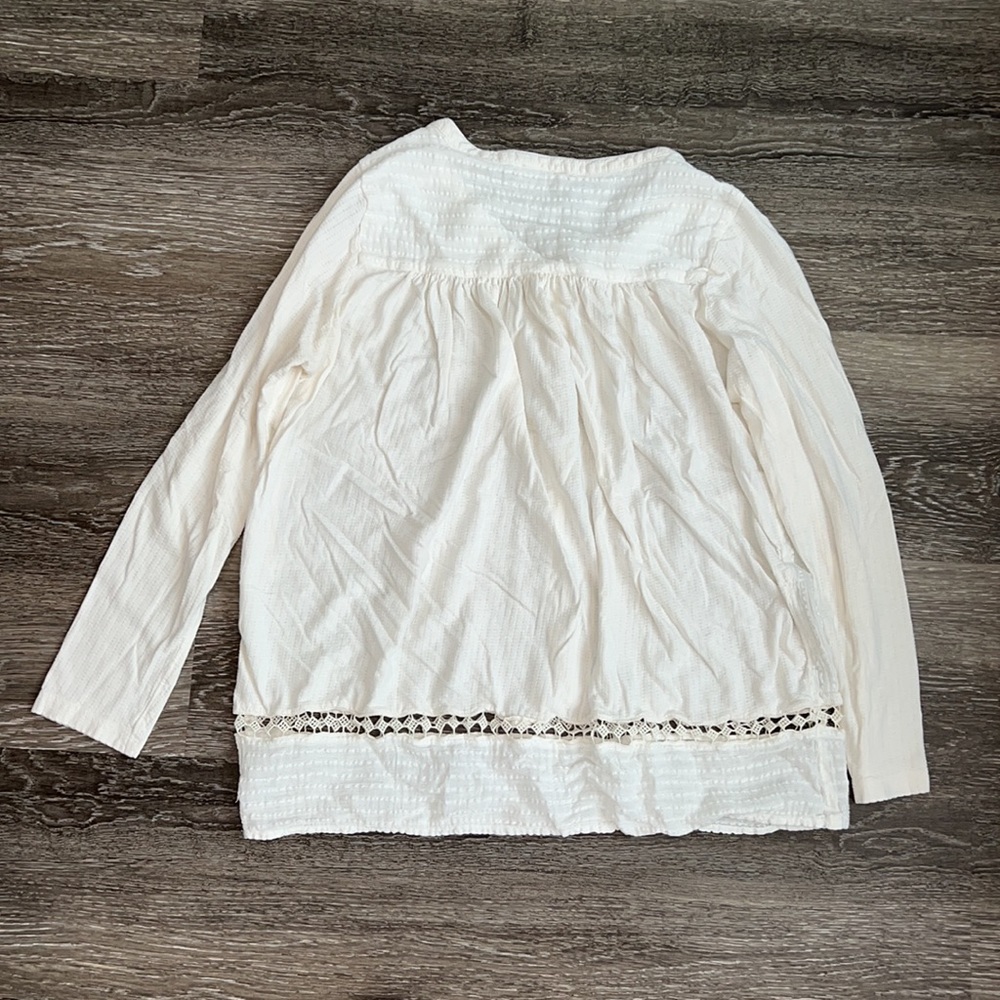 Lucky Brand White Top Boho Long Sleeve Ivory Small V-Neck Button Front - Picture 7 of 7